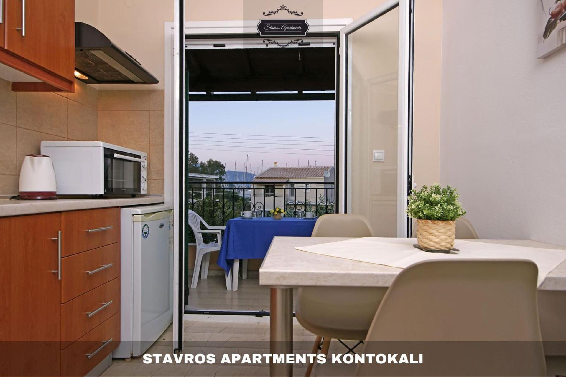 Stavros Apartments Kontokali Next To Gouvia Marina Экстерьер фото
