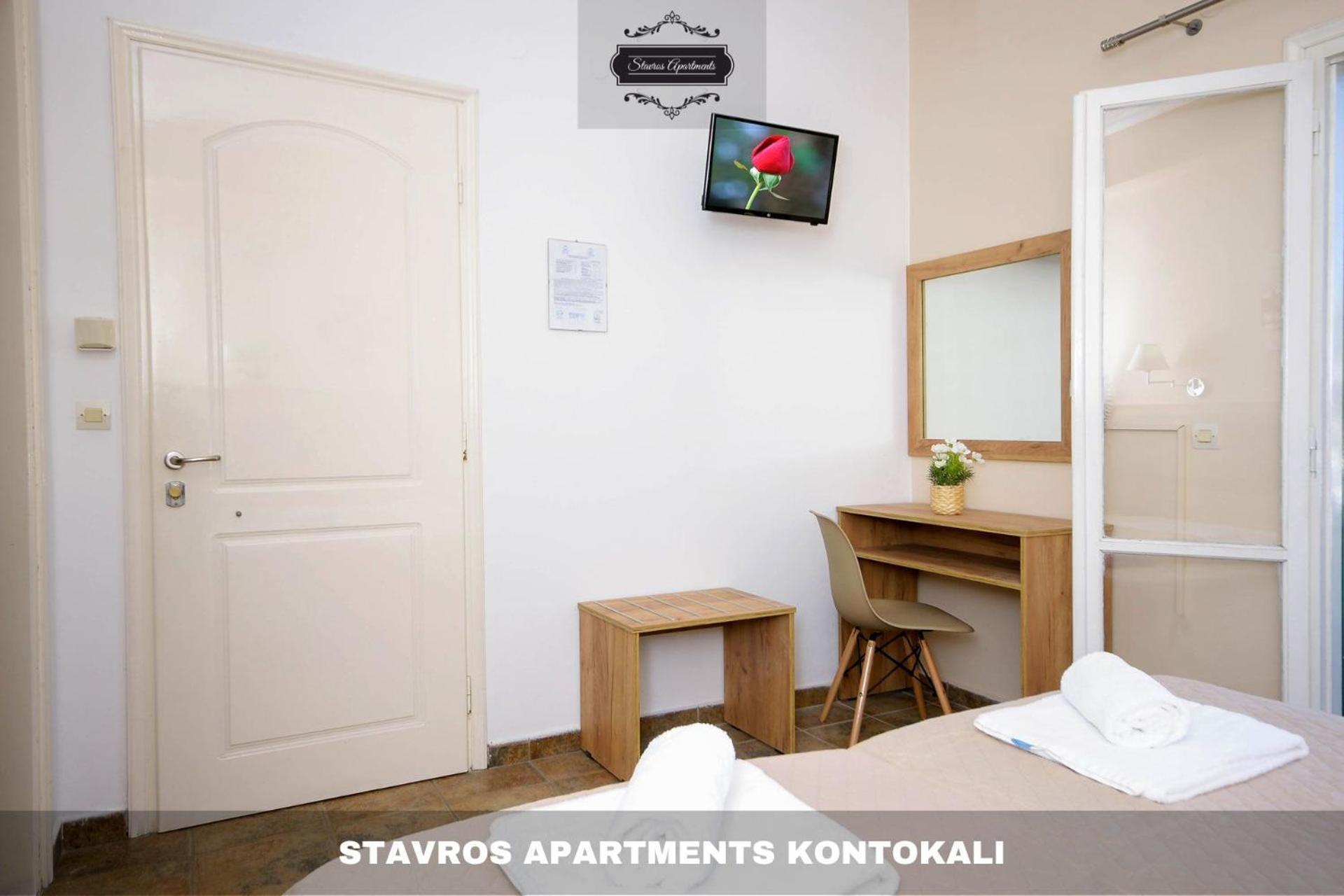 Stavros Apartments Kontokali Next To Gouvia Marina Экстерьер фото